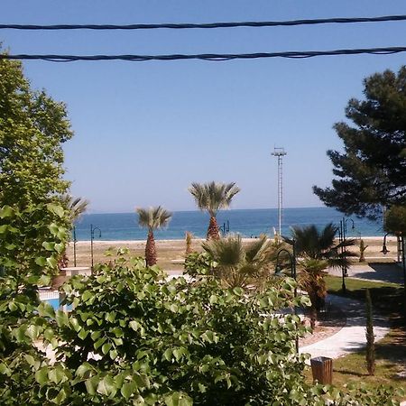 Al Mare Apartment Asproválta Luaran gambar
