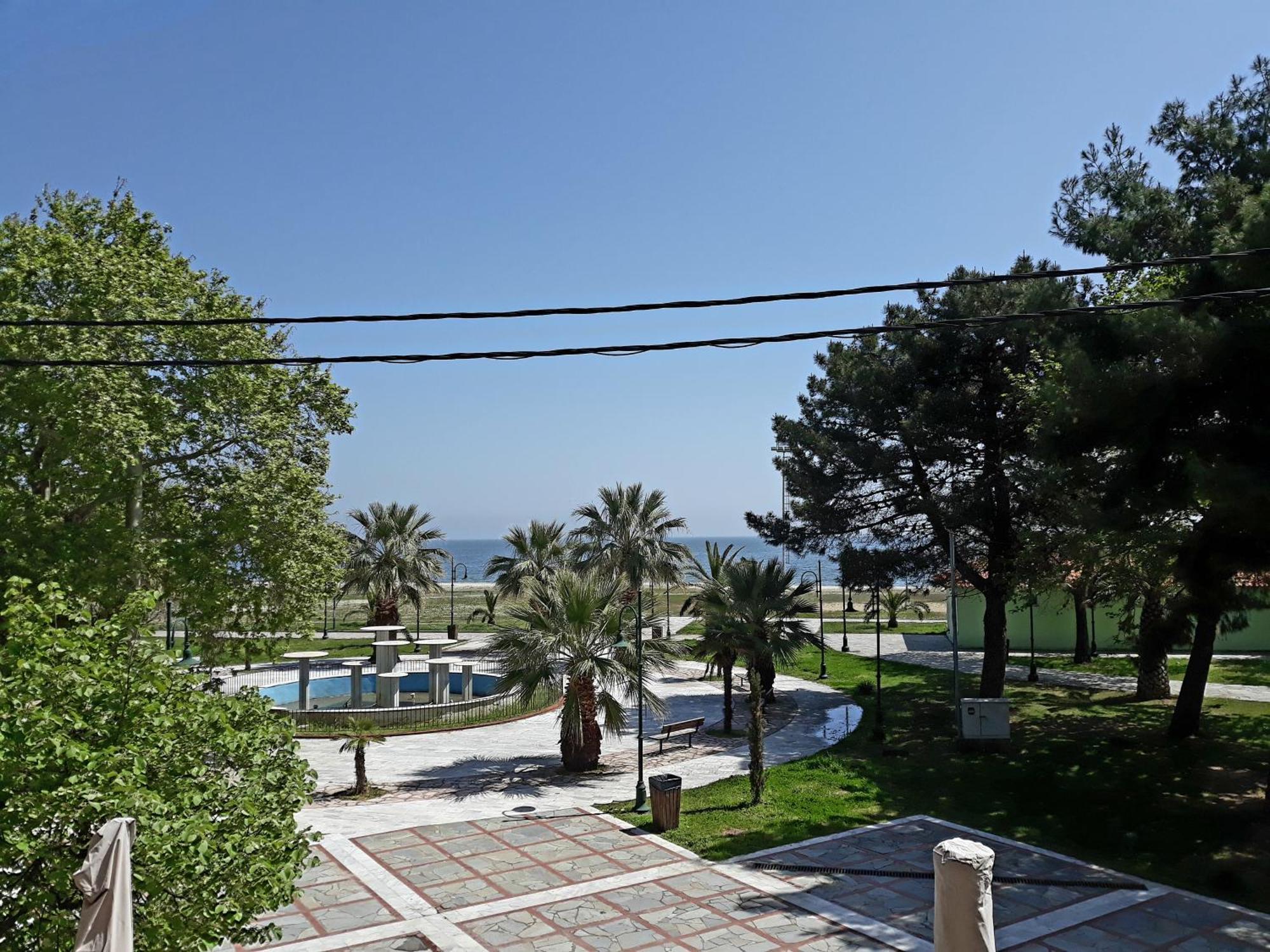 Al Mare Apartment Asproválta Bilik gambar